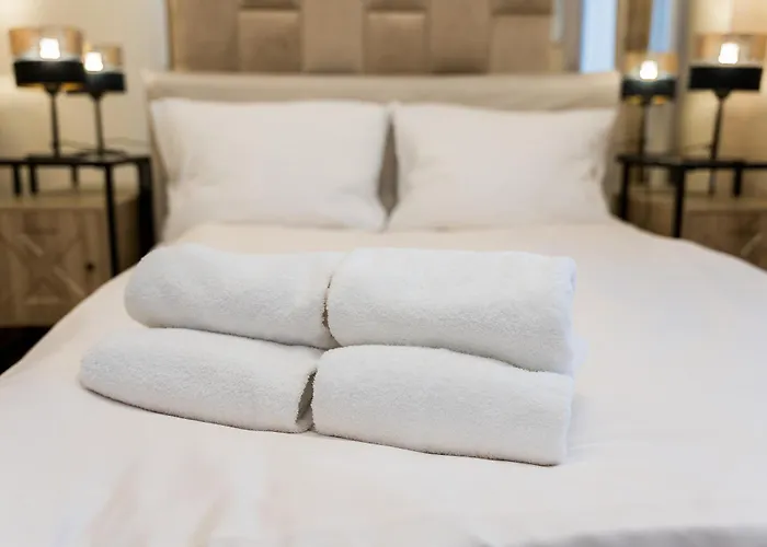 Uminskiego Spacious By Bookinghost Apartment *