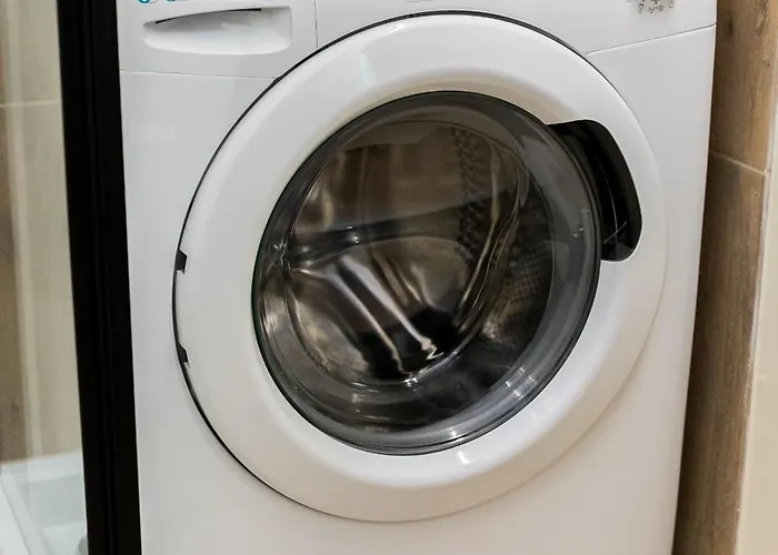 Apartment Uminskiego Spacious By Bookinghost Poznan