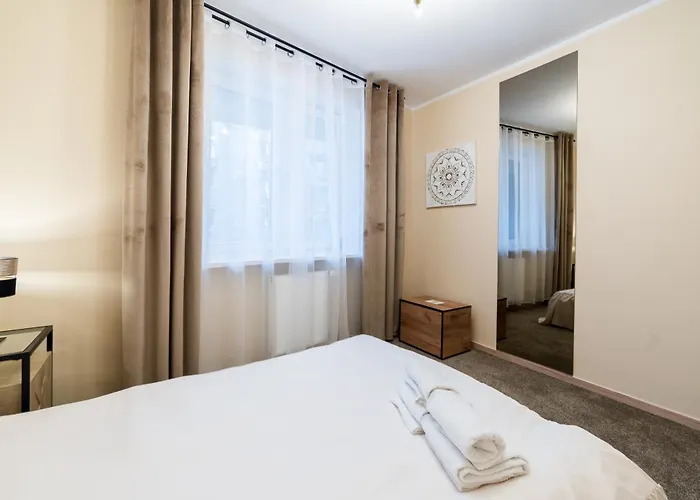 Uminskiego Spacious By Bookinghost Apartment *